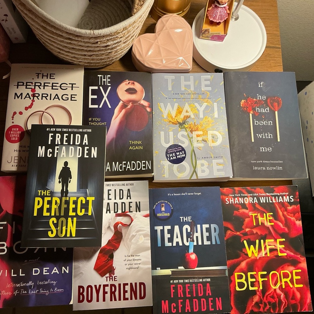 Freida McFadden, Jeneva Rose,Laura Nowlin, etc Books